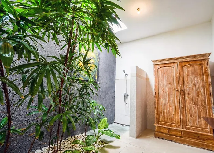 Cris - Heart Of 3 Bedrooms, 3 Bathrooms * Legian (Bali)